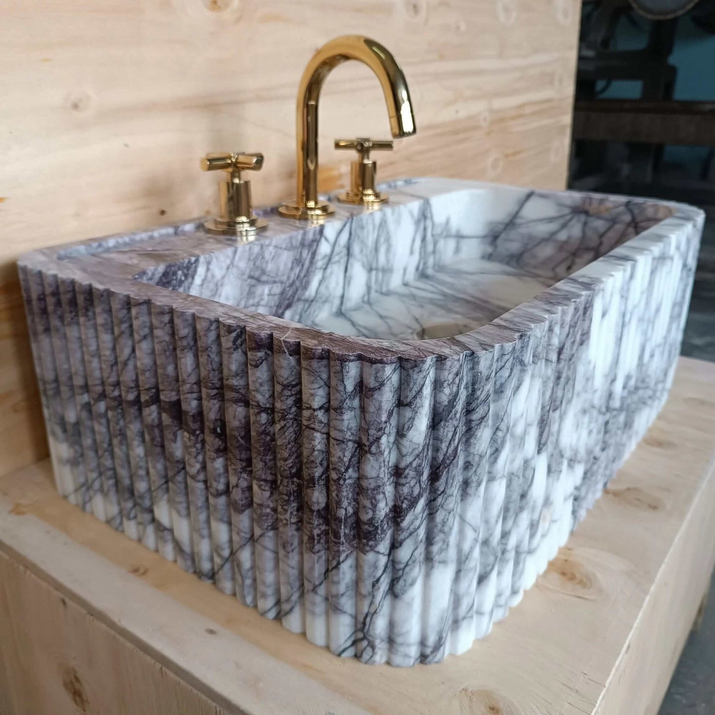 Fluted Farm Sink 24''x16''x8'' Powder Bathroom Sink, Handmade Marble Sink, Custom Stone Sink, Unique Decor, Natural Stone Basin, Vanity Sink - Zeus Marble
